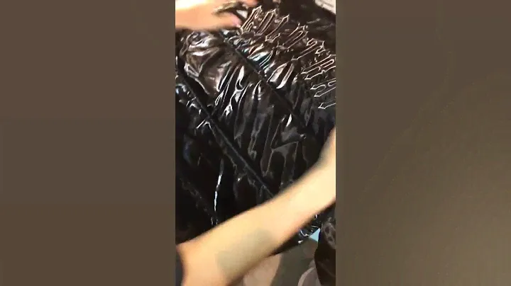 Обзор на глянцевый пуховик 🥶